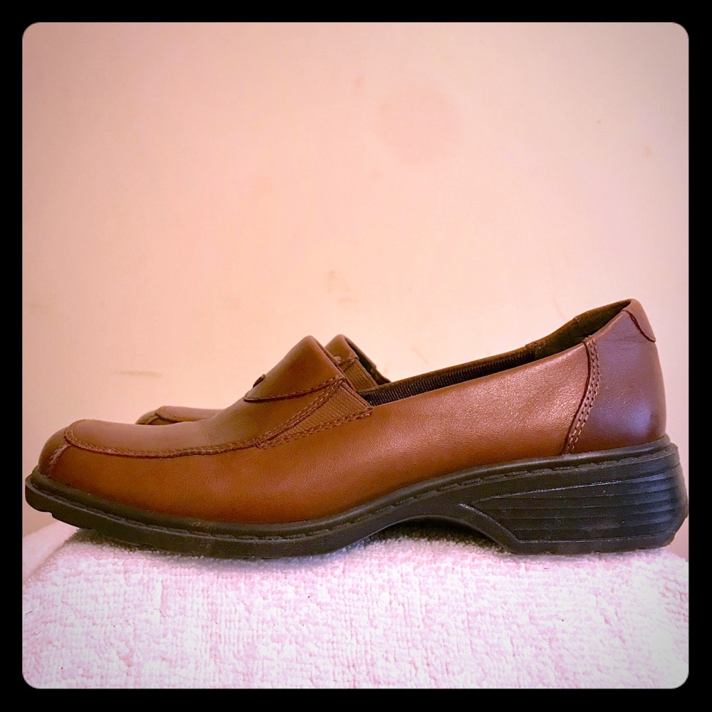 Life Stride - Comfort Loafers -Sz 6.